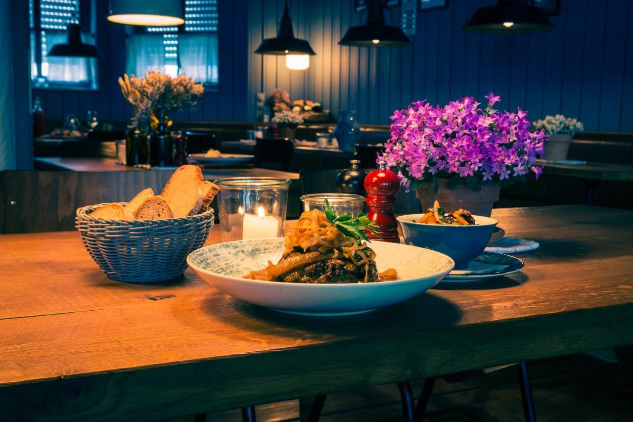 רודגאו Gasthaus & Hotel Bischoff מראה חיצוני תמונה