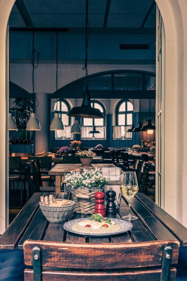 רודגאו Gasthaus & Hotel Bischoff מראה חיצוני תמונה