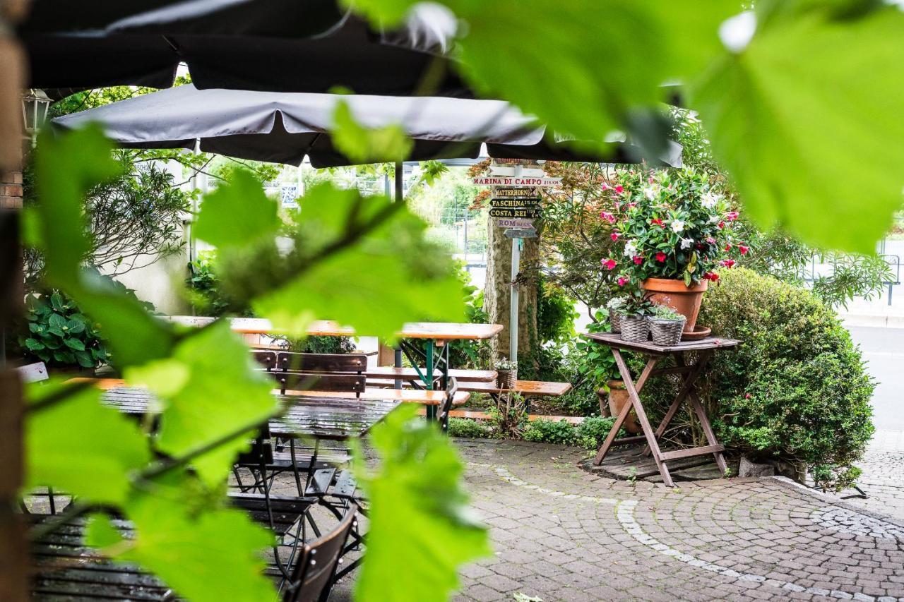 רודגאו Gasthaus & Hotel Bischoff מראה חיצוני תמונה